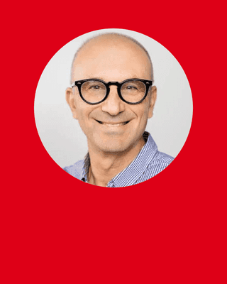 ミカエル・ドルステン MD, PhD smiling